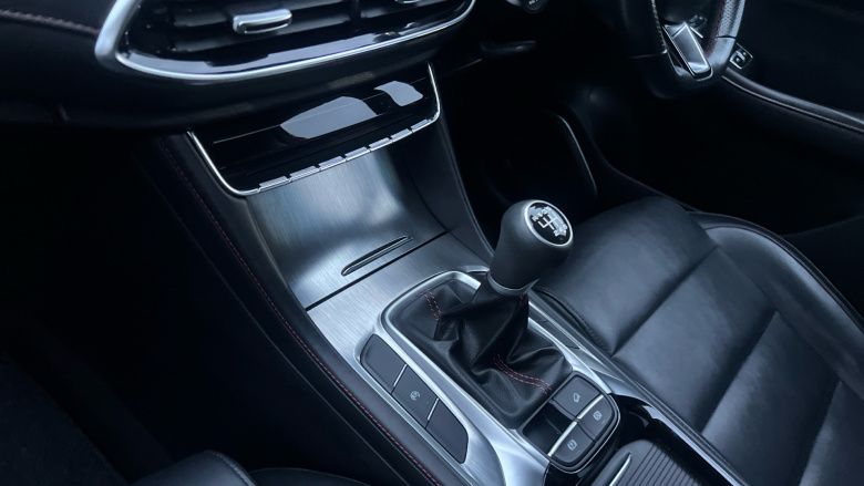 MG Hs 1.5 T-GDI Excite 5dr Petrol Hatchback